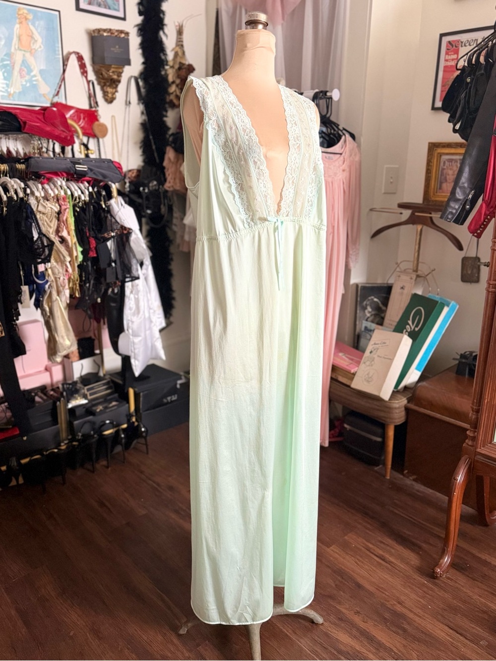 Vintage Gilead Late 1960s Nightgown Mint Green